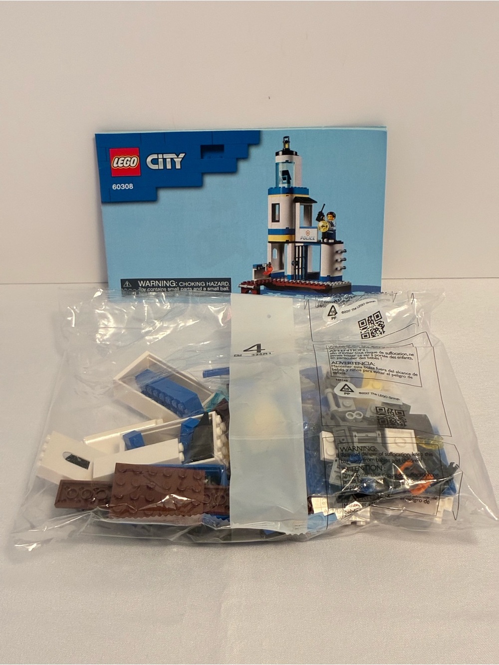 Lego City Seaside Police and Fire Mission #60308 Retired - Picture 5 of 5